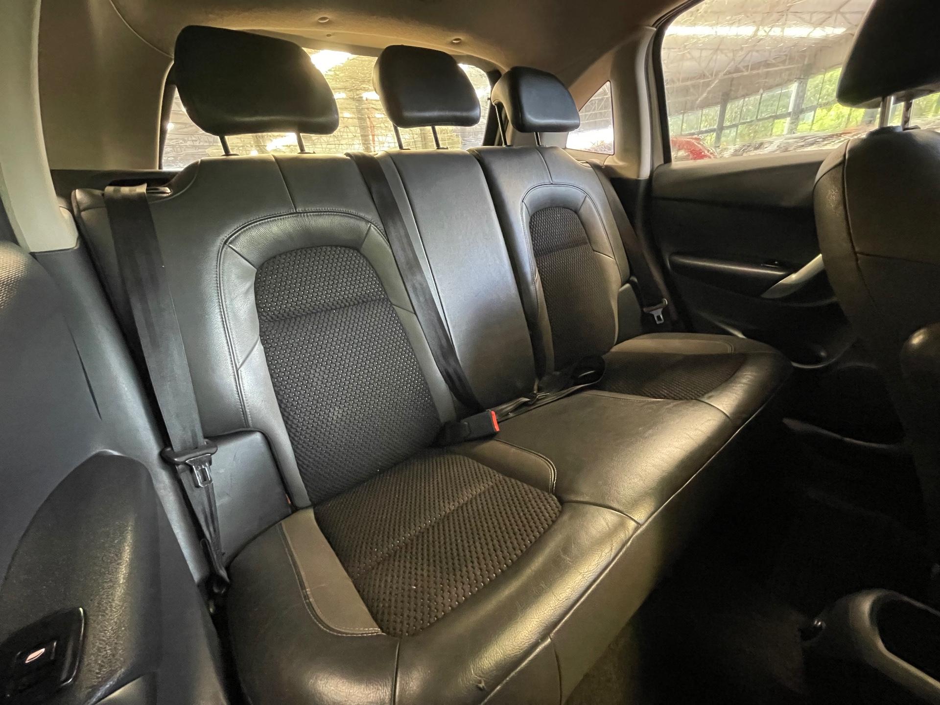 Foto 9 de Citroën XM Exclusive /C3 120M EXCLUSIV 2013