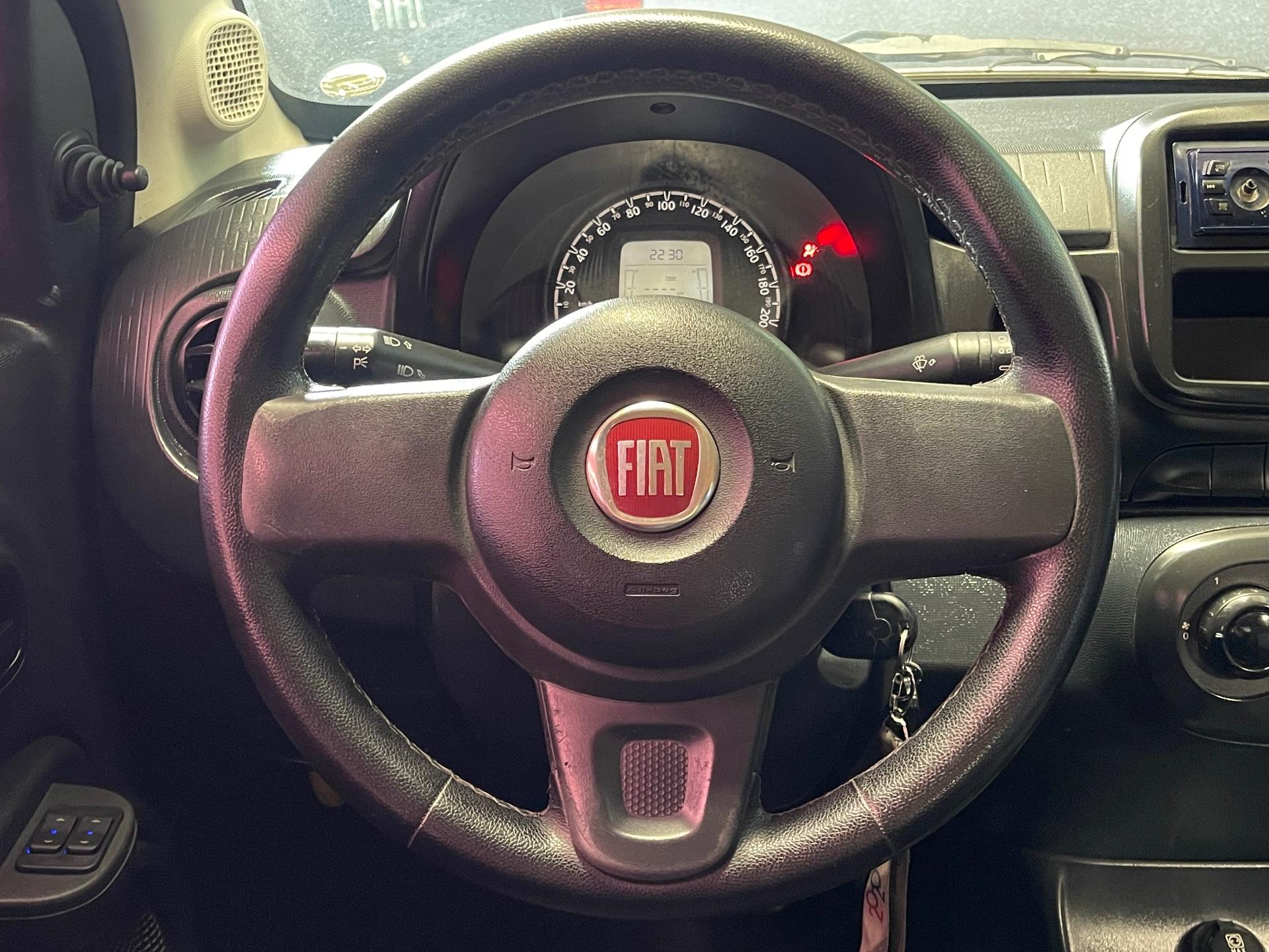 Foto 5 de Fiat Mobi EASY 1.0 Fire Flex 5p. 2017