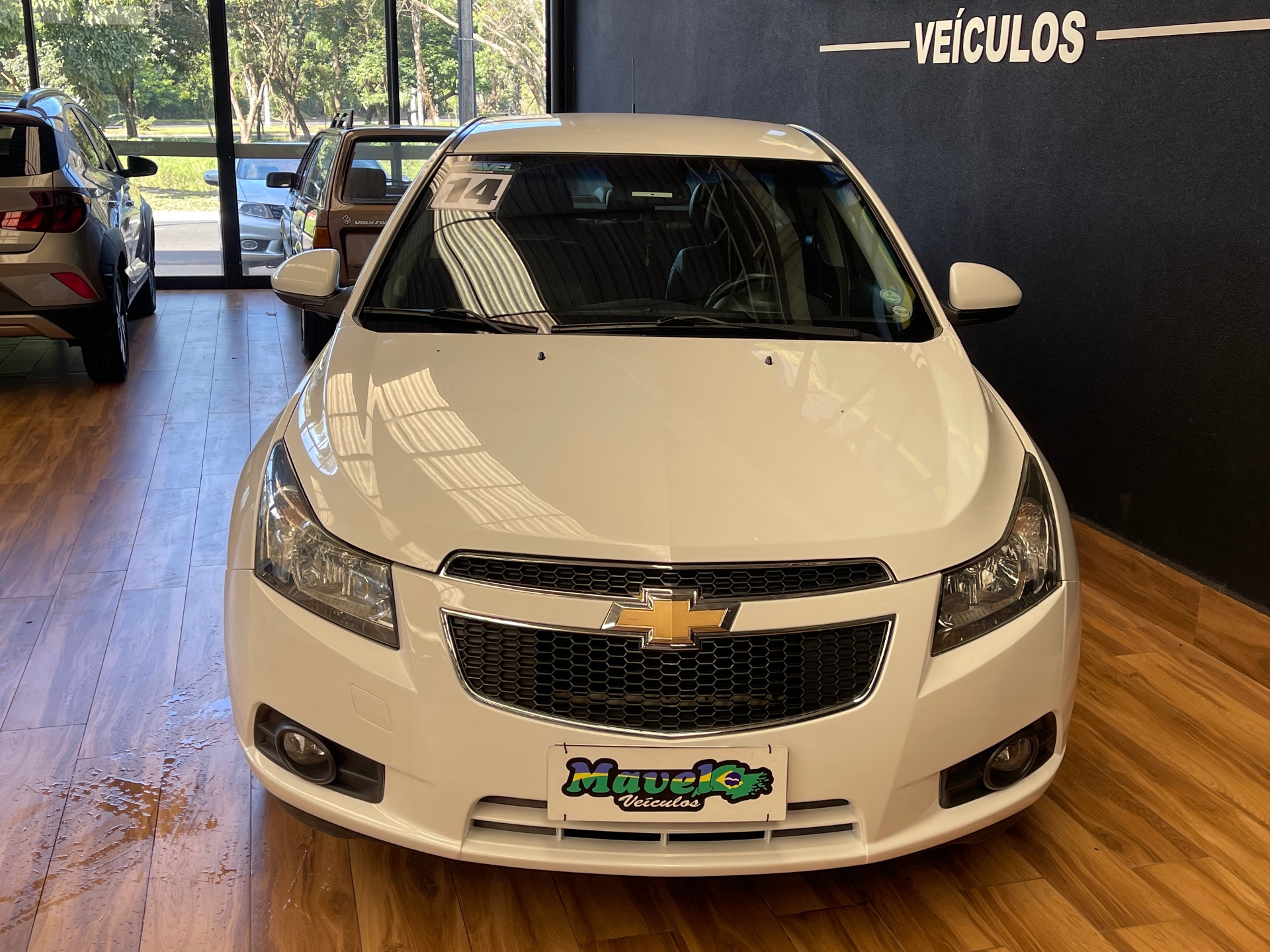 Foto 2 de Chevrolet Cruze LT NB 2014