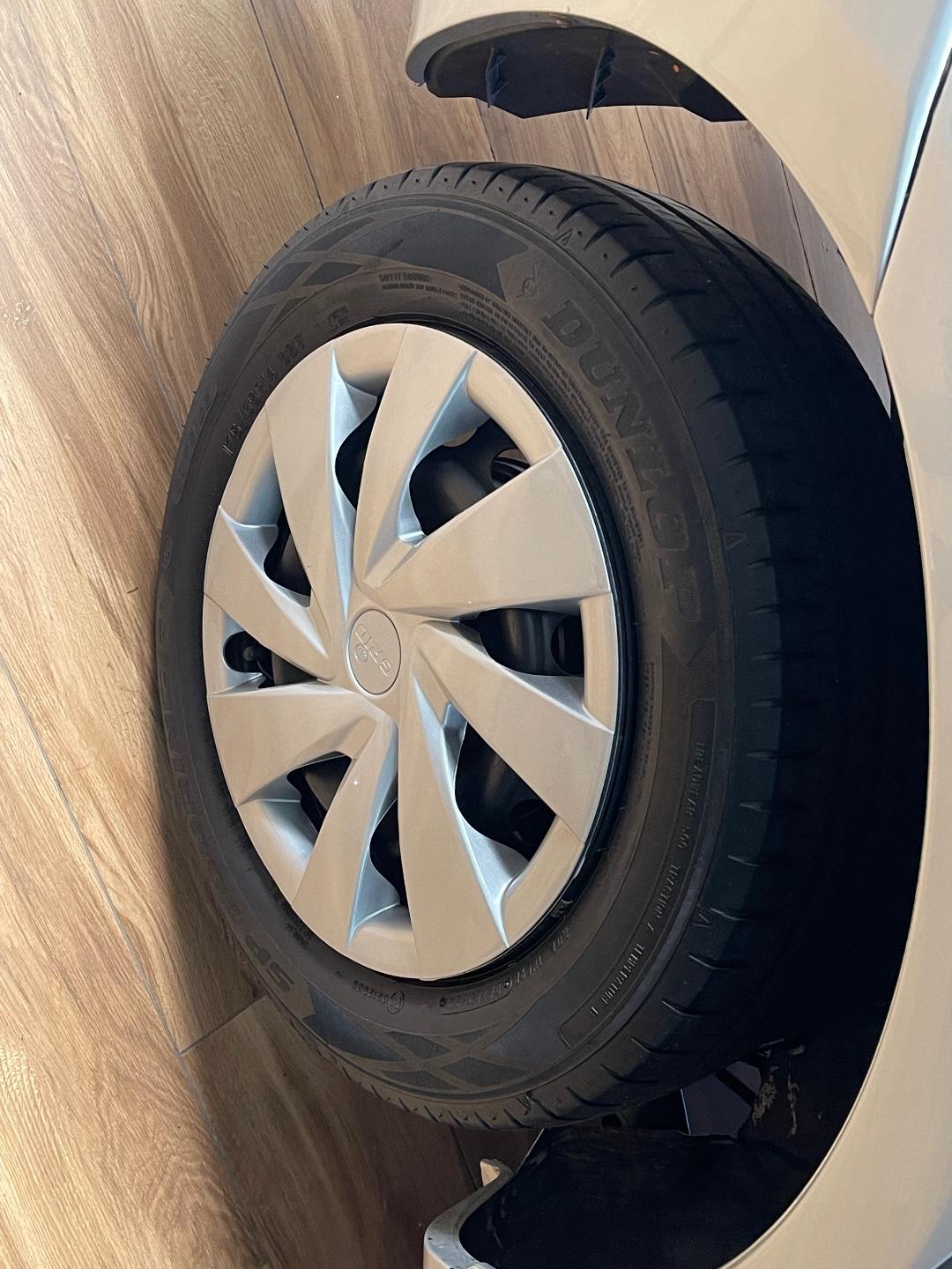 Foto 14 de Toyota Etios SD XS 15 MT 2017