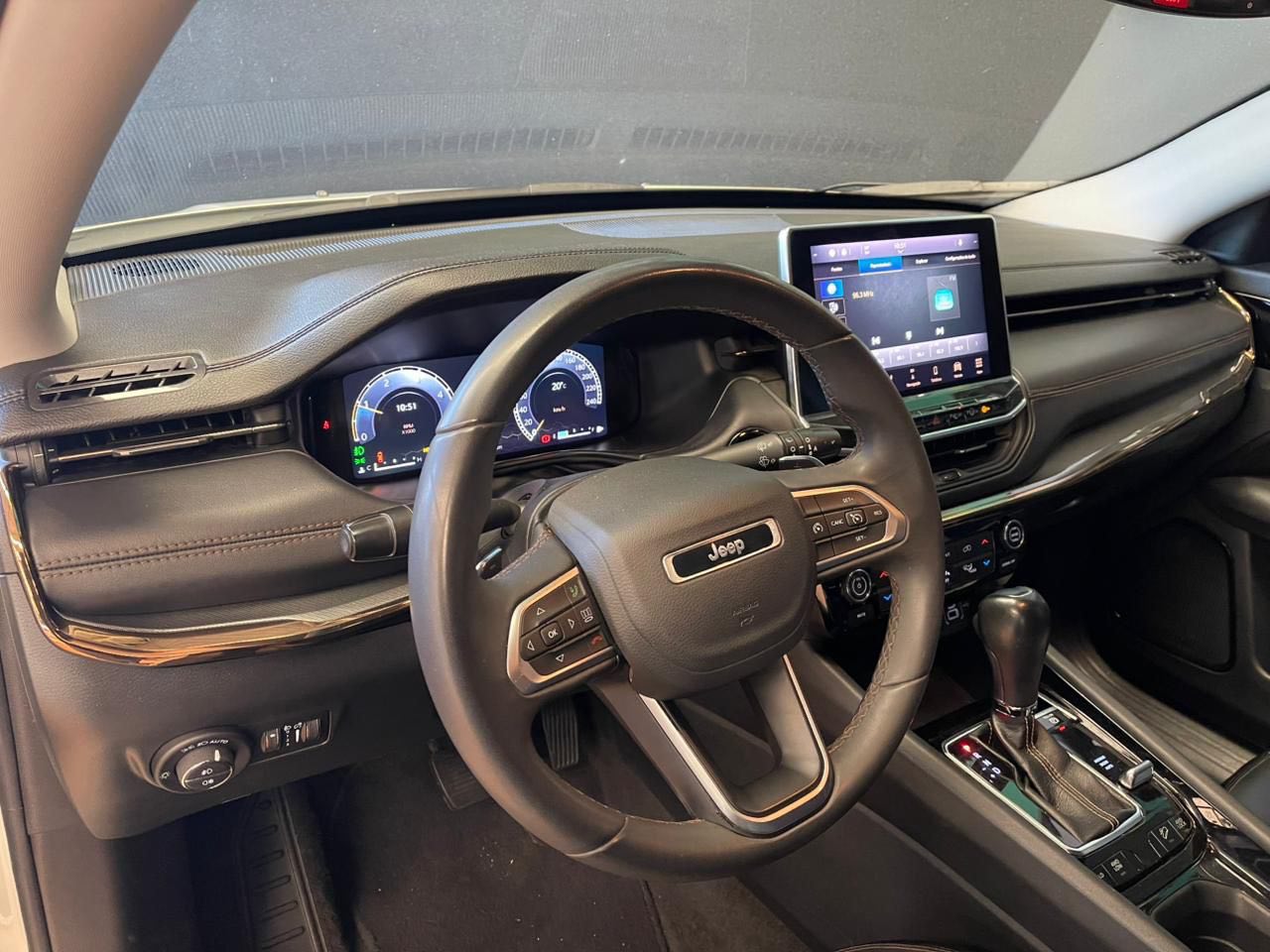 Foto 8 de Jeep Compass LIMITED 2022