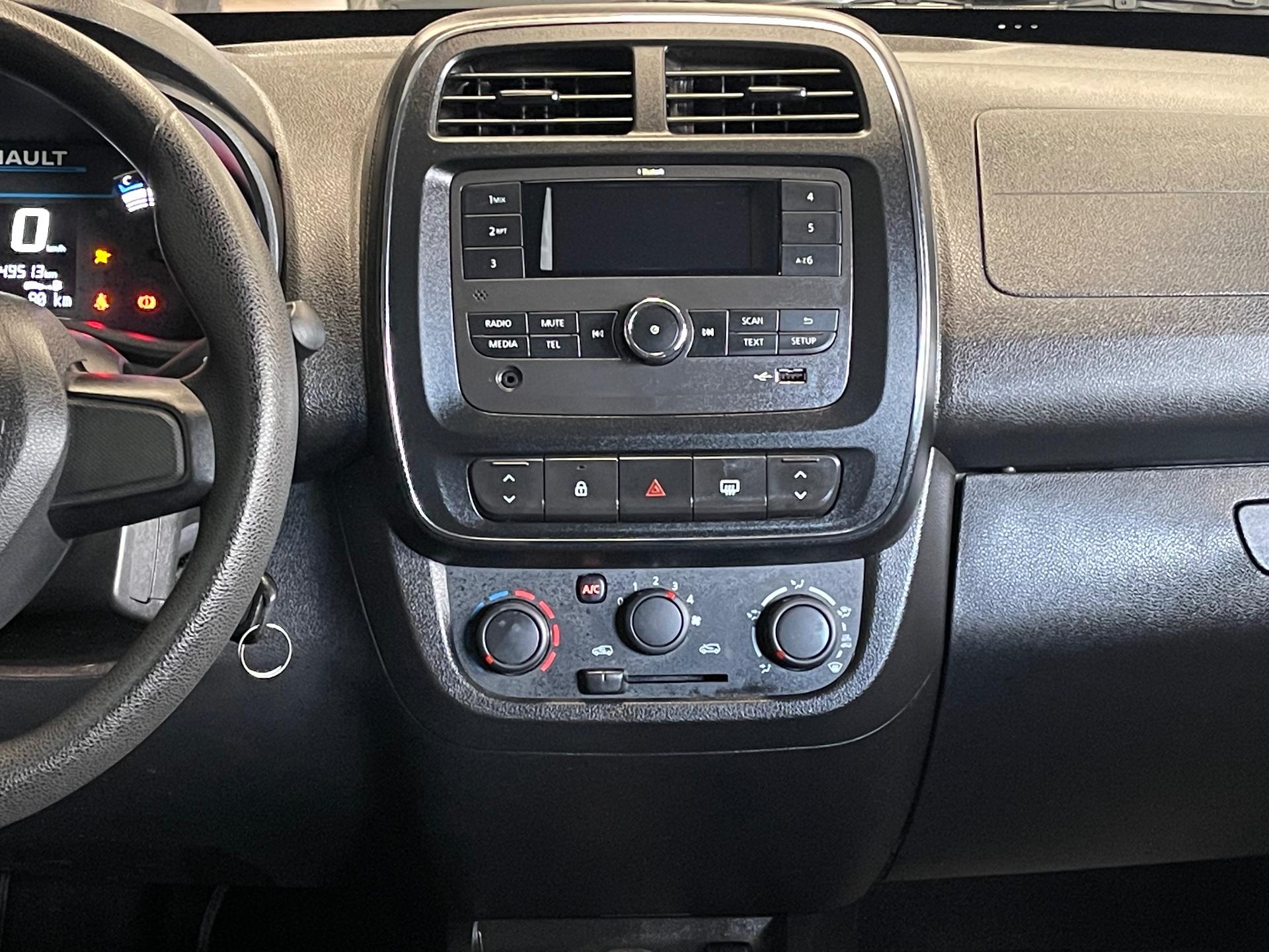 Foto 6 de Renault Kwid ZEN 2 2024