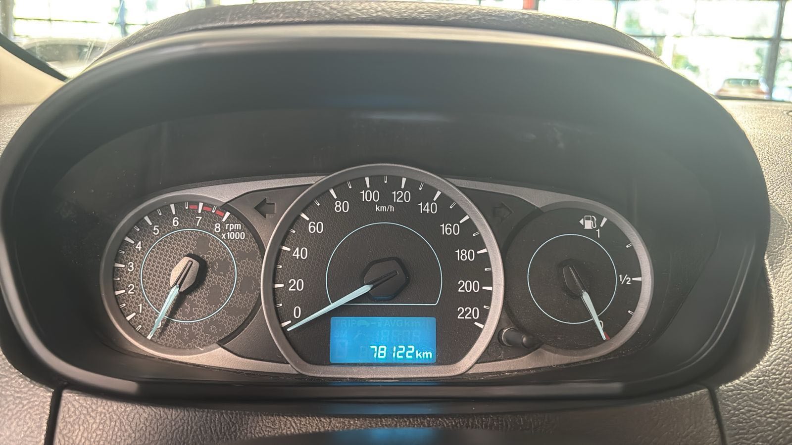 Foto 15 de Ford KA SE 1.0 SD C 2020