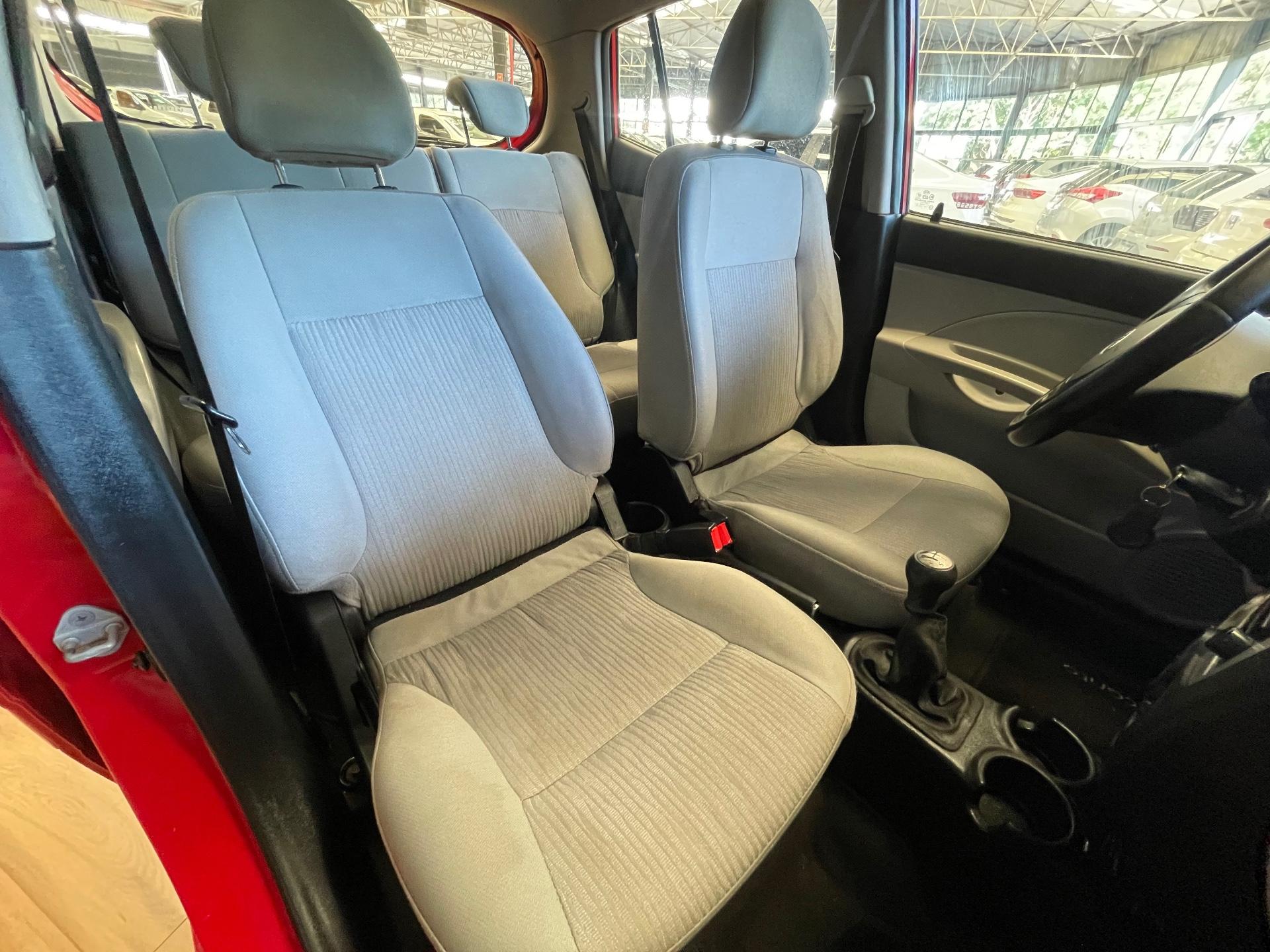 Foto 9 de Kia Picanto / EX3 1.0L 2011