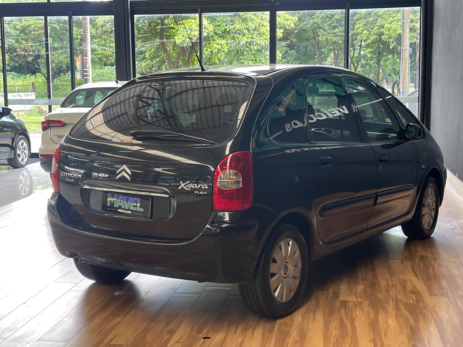 Foto 13 de Citroën C4 Picasso / II16GLXF 2011
