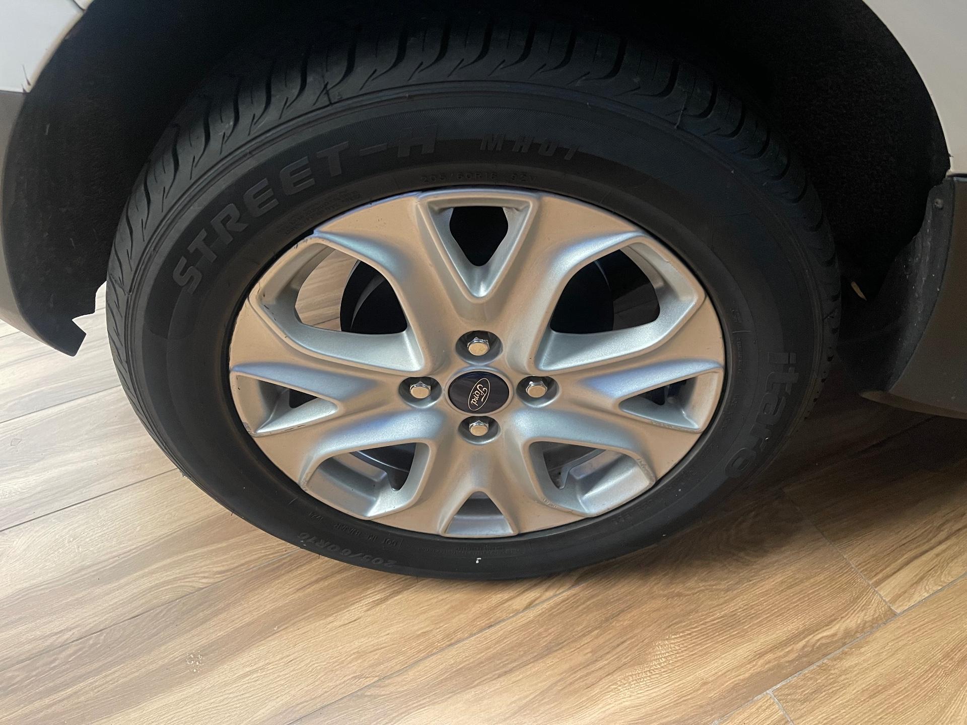Foto 14 de Ford EcoSport TIT AT2.0B 2017