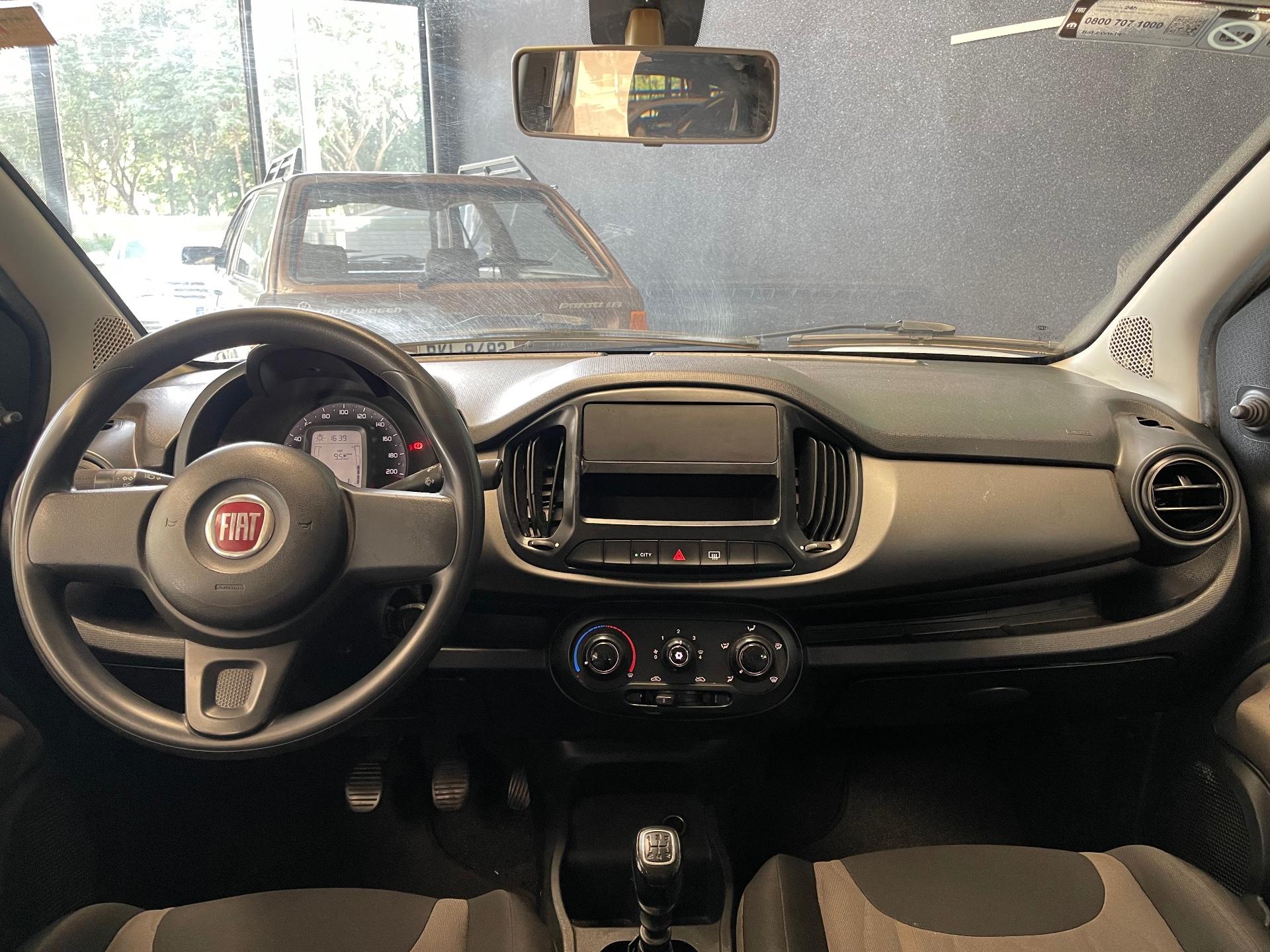 Foto 4 de Fiat Uno WAY 1.0 E 2020
