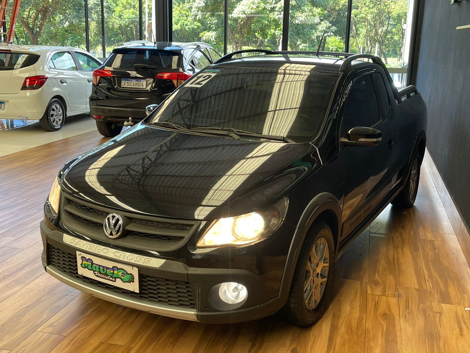 Foto 3 de Volkswagen Saveiro W/ 1.6 CE CROSS 2012