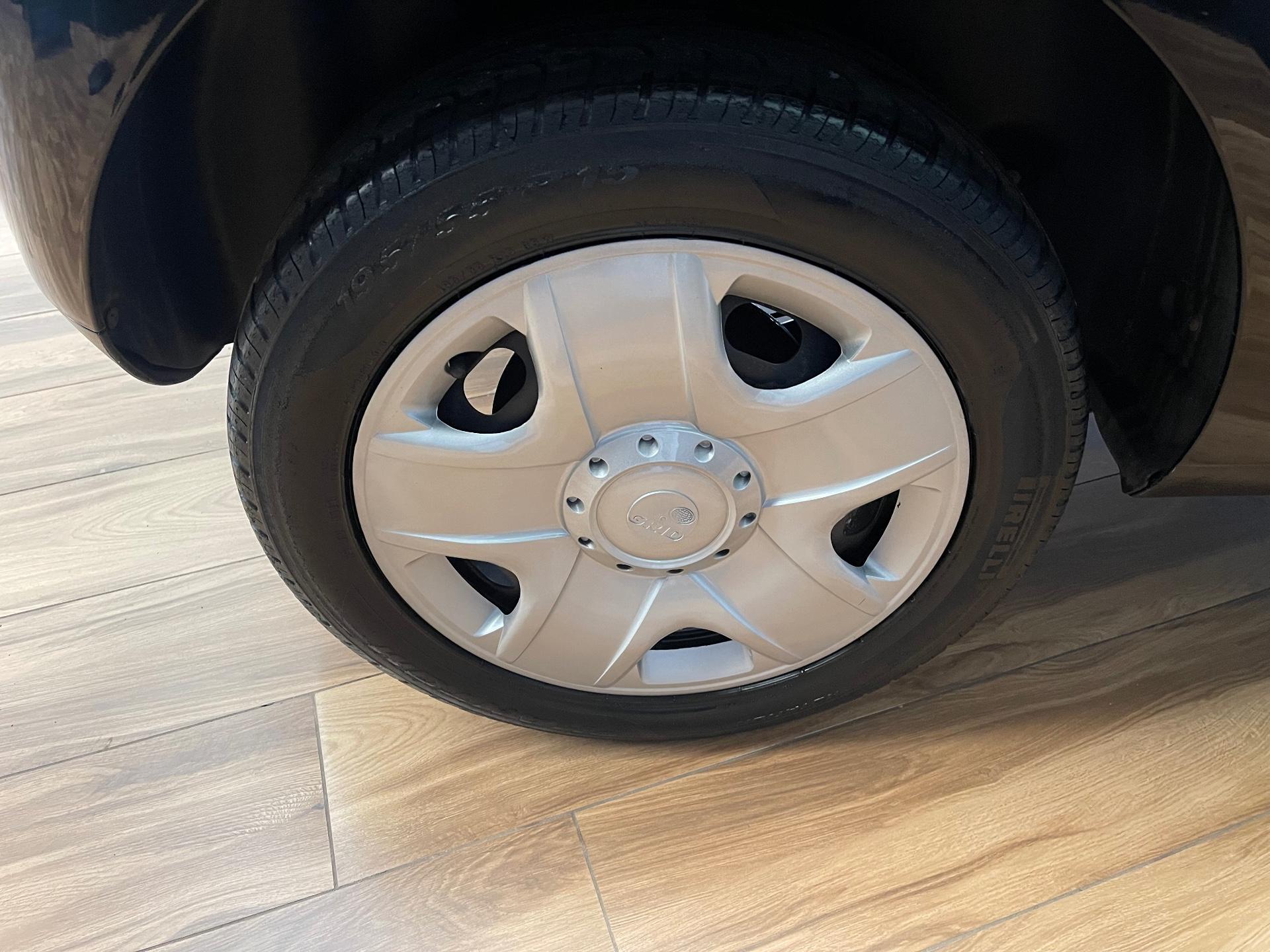 Foto 14 de Volkswagen Fox W/ 1.6 PLUS 2009