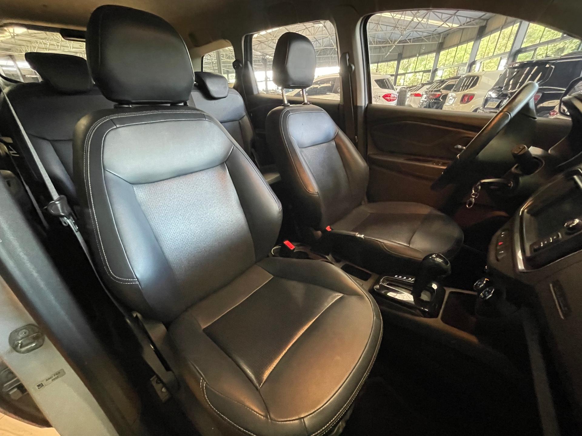 Foto 9 de Chevrolet Spin HEV/ 18L AT PREMIER 2023