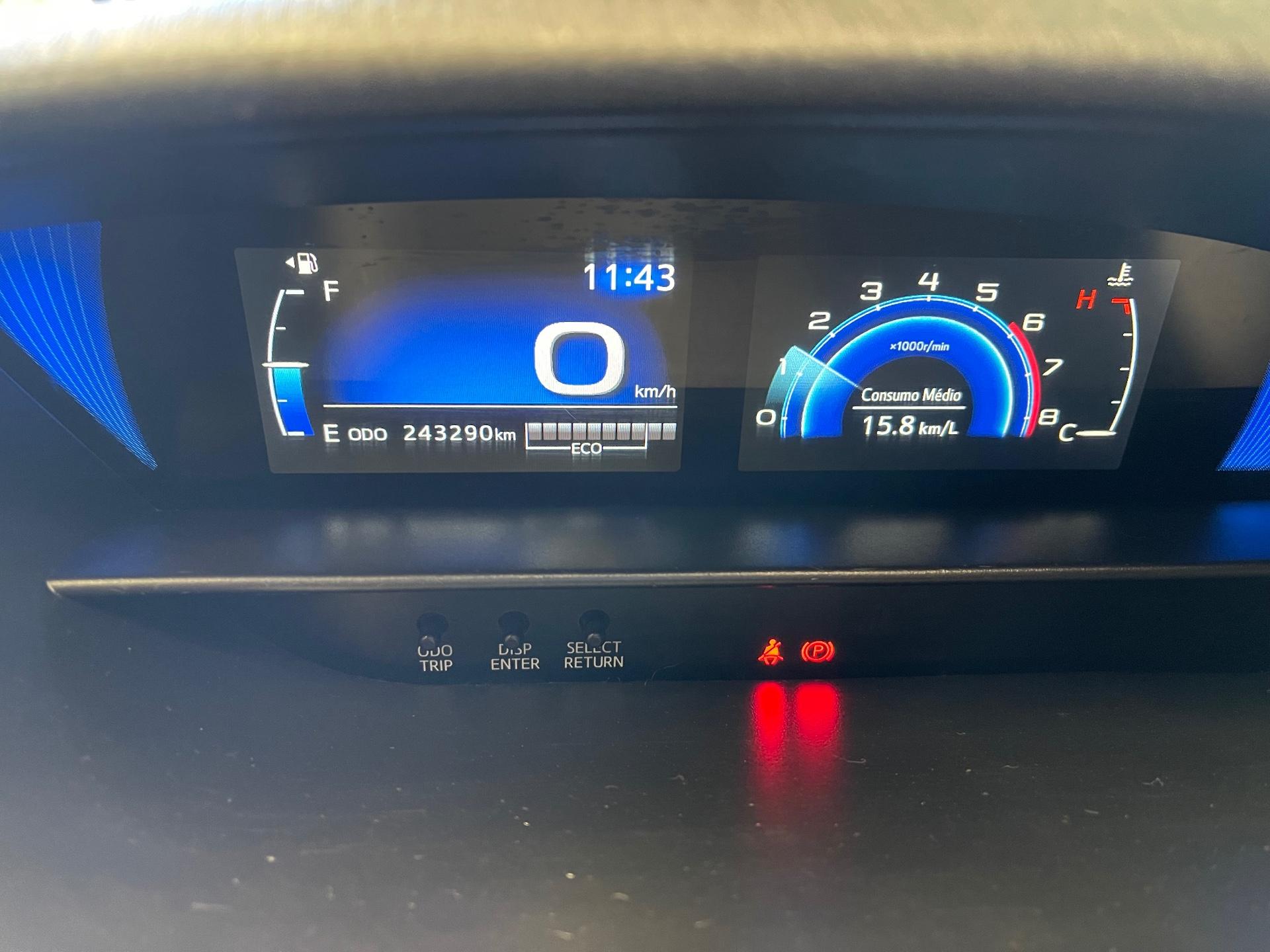 Foto 15 de Toyota Etios SD XS 15 MT 2017