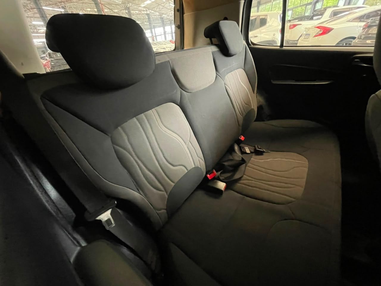 Foto 9 de Fiat Uno WAY 1.3 E 2018