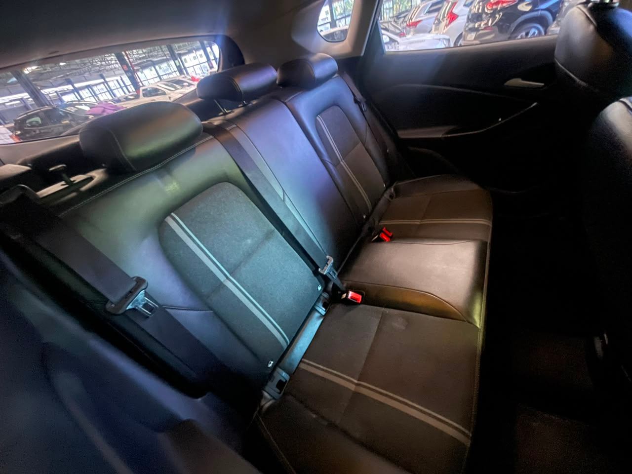 Foto 10 de Chevrolet Tracker HEV/ 12T A LTZ 2021