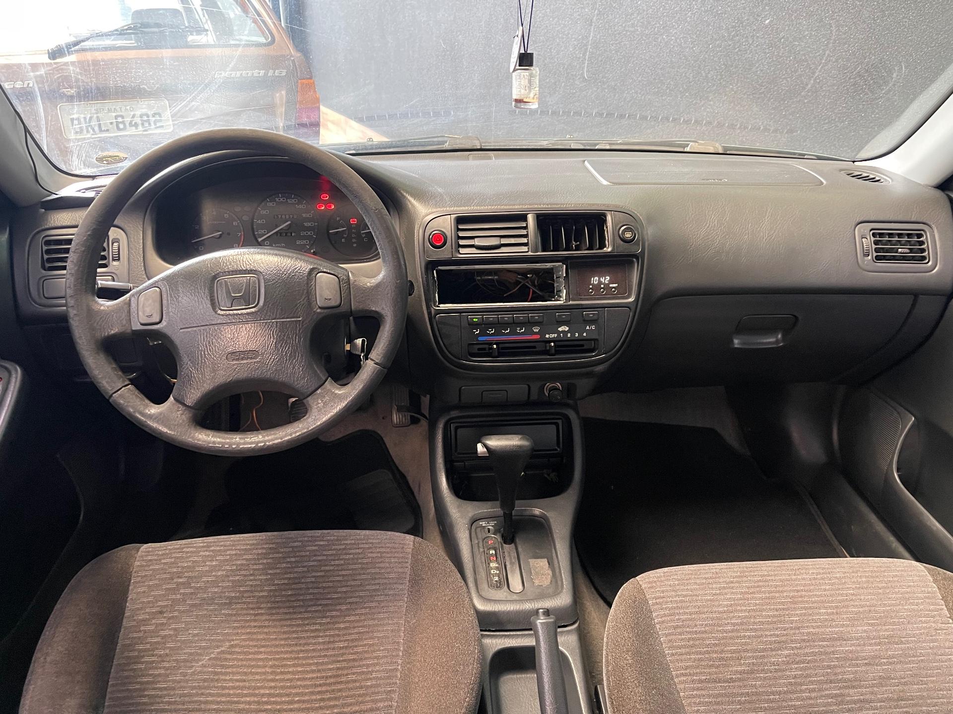 Foto 4 de Honda Civic LX 1999