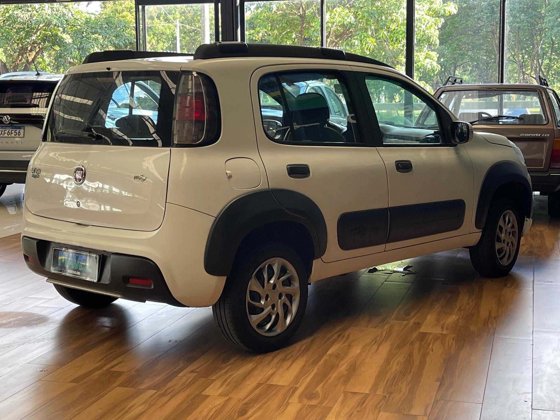 Foto 13 de Fiat Uno WAY 1.0 E 2020