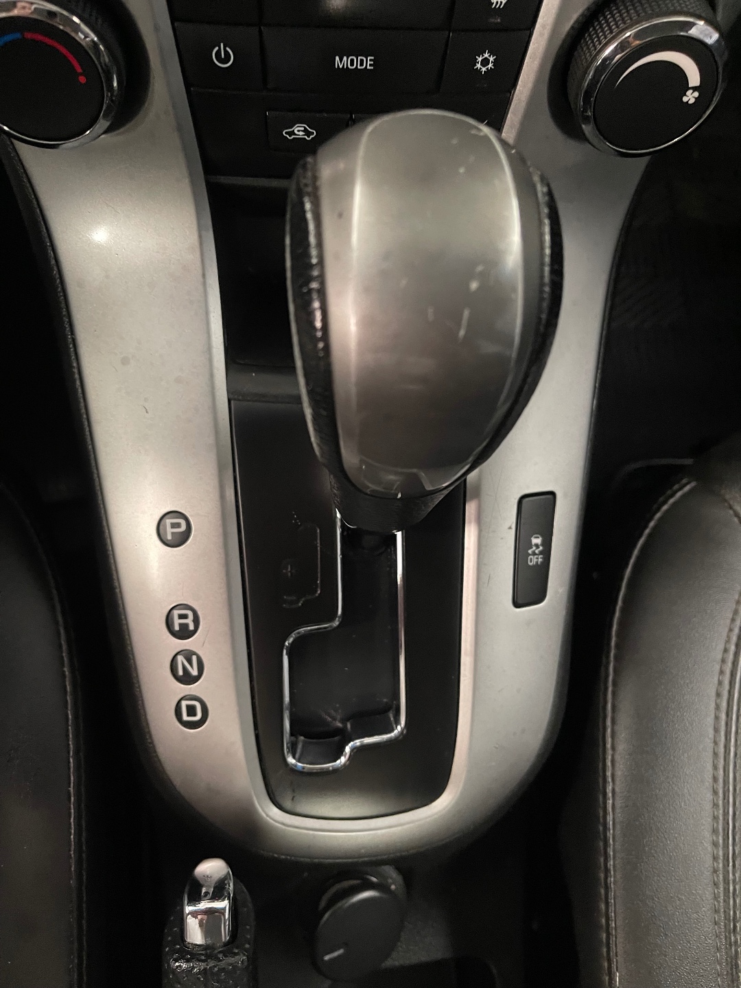 Foto 7 de Chevrolet Cruze LT NB 2014