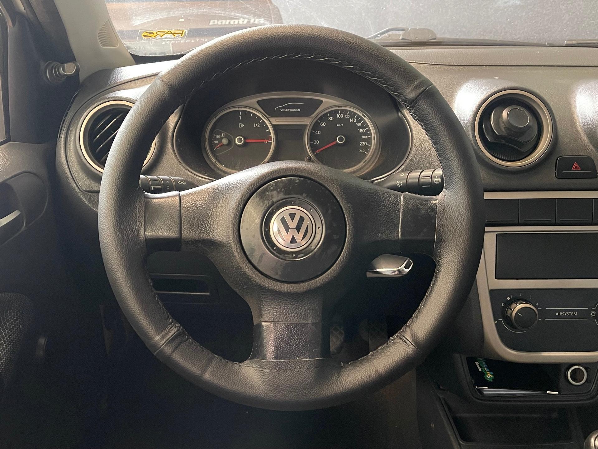 Foto 5 de Volkswagen Voyage W/ 1.6 2012