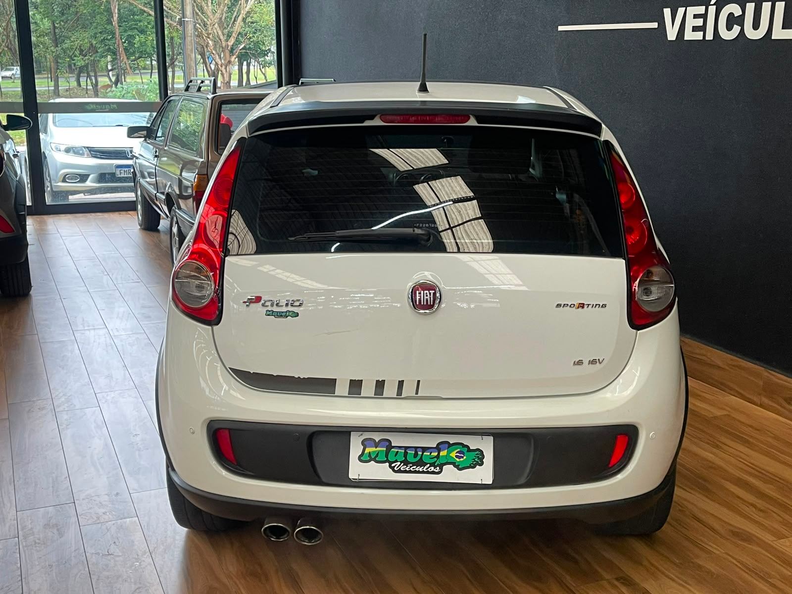 Foto 12 de Fiat Palio SPORTING 1.6 2015