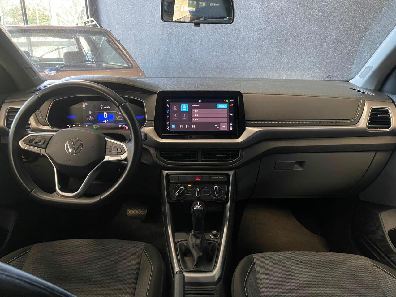 Foto 4 de Volkswagen T-Cross VW/T CROSS TSI 2025