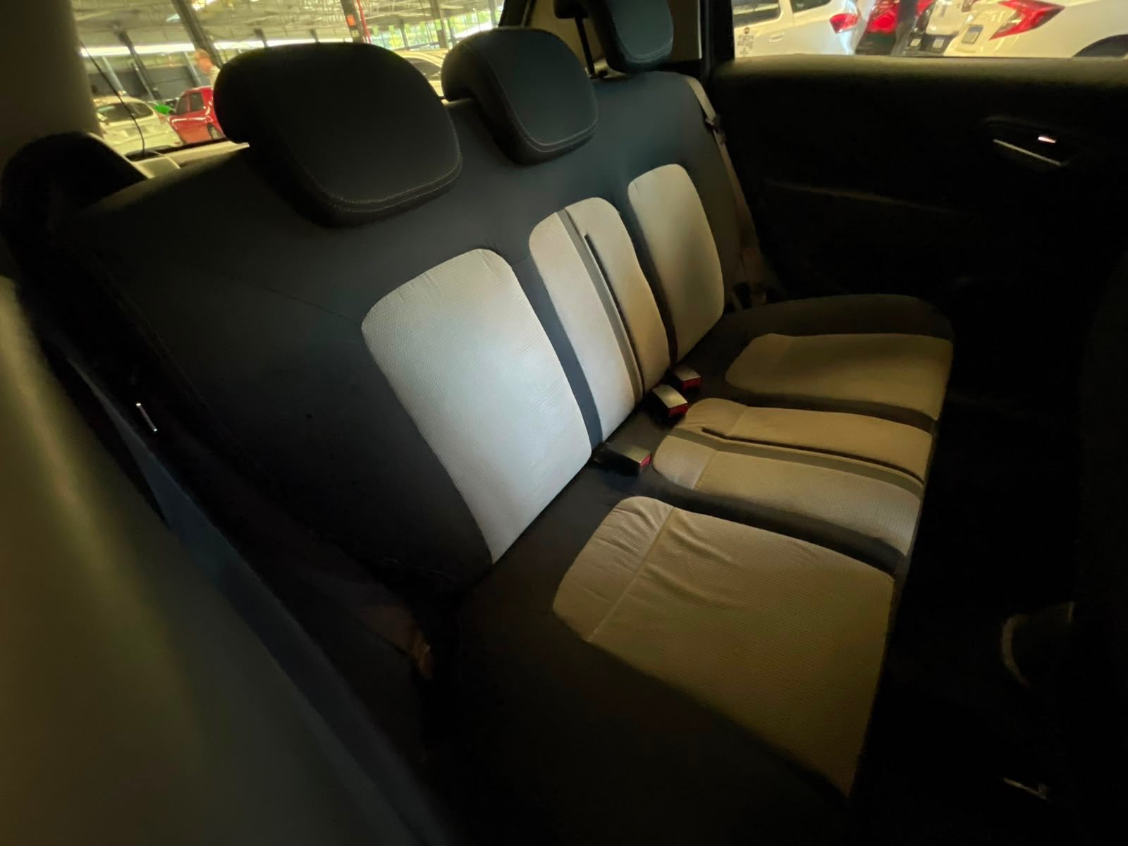 Foto 10 de Fiat Punto ESSENCE 1.6 2013