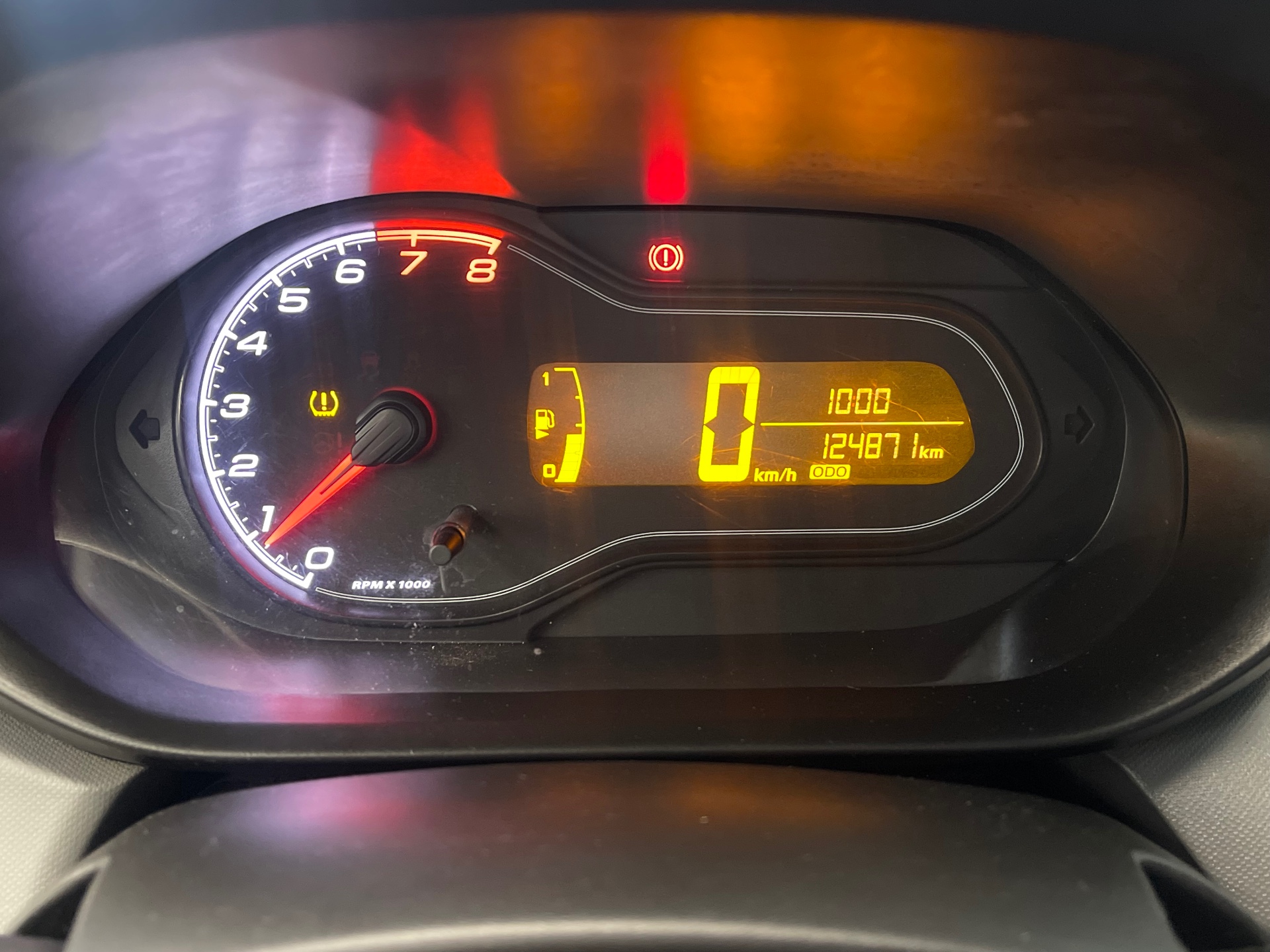 Foto 15 de Chevrolet Onix 10MT JOYE 2018