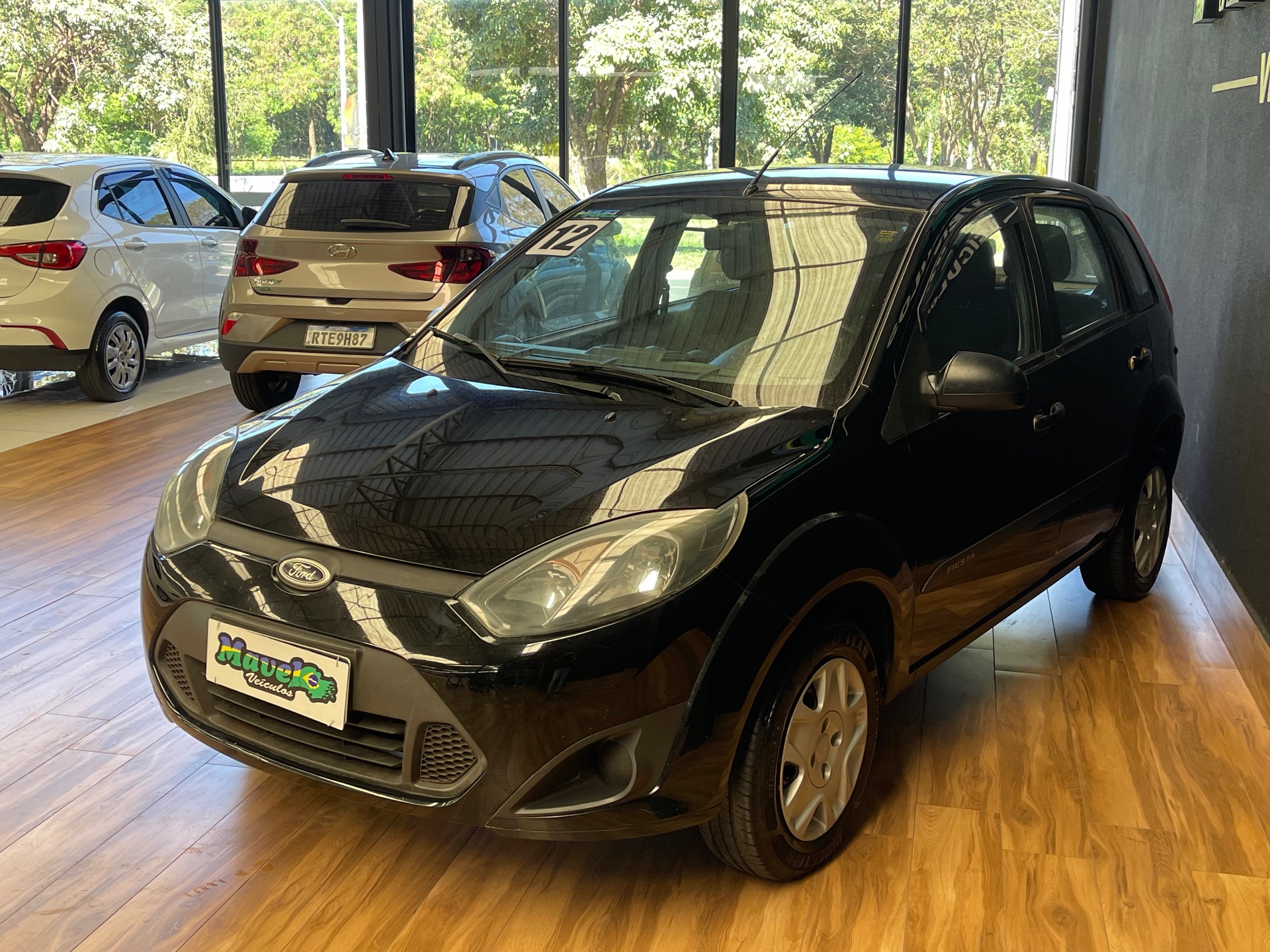 Foto 3 de Ford Fiesta 2012