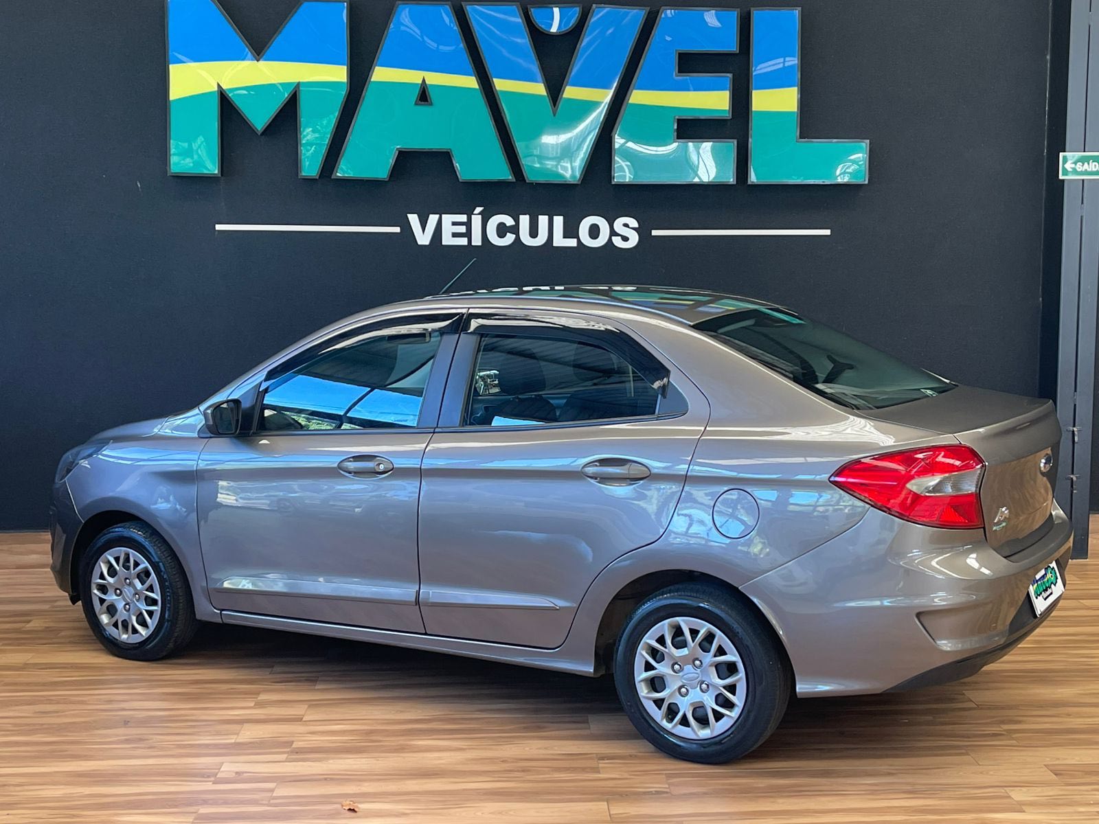 Foto 11 de Ford KA SE 1.0 SD C 2020