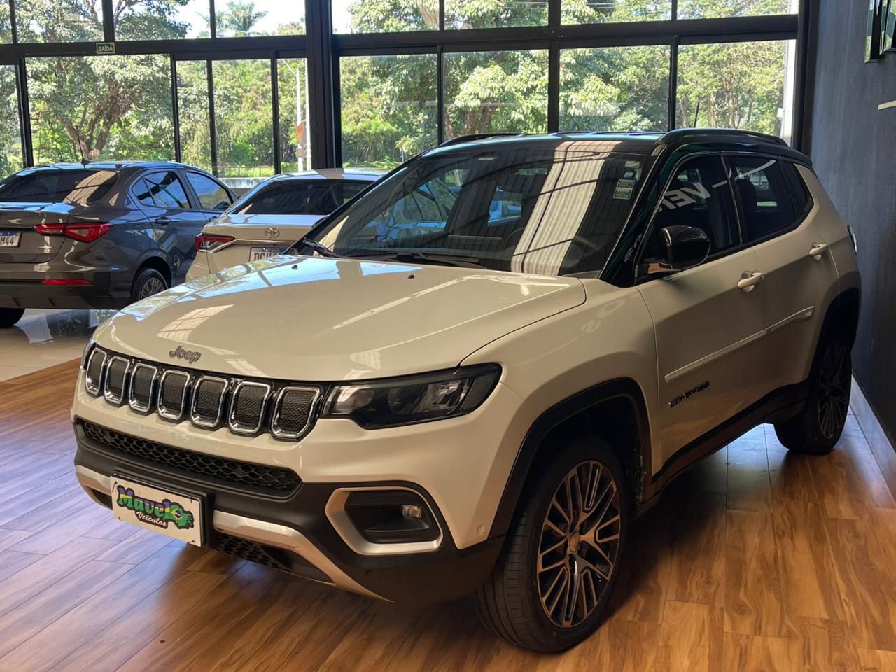 Foto 3 de Jeep Compass LIMITED 2022
