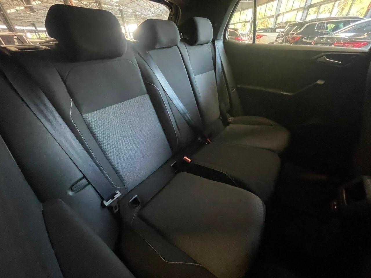 Foto 10 de Volkswagen T-Cross VW/T CROSS TSI 2025