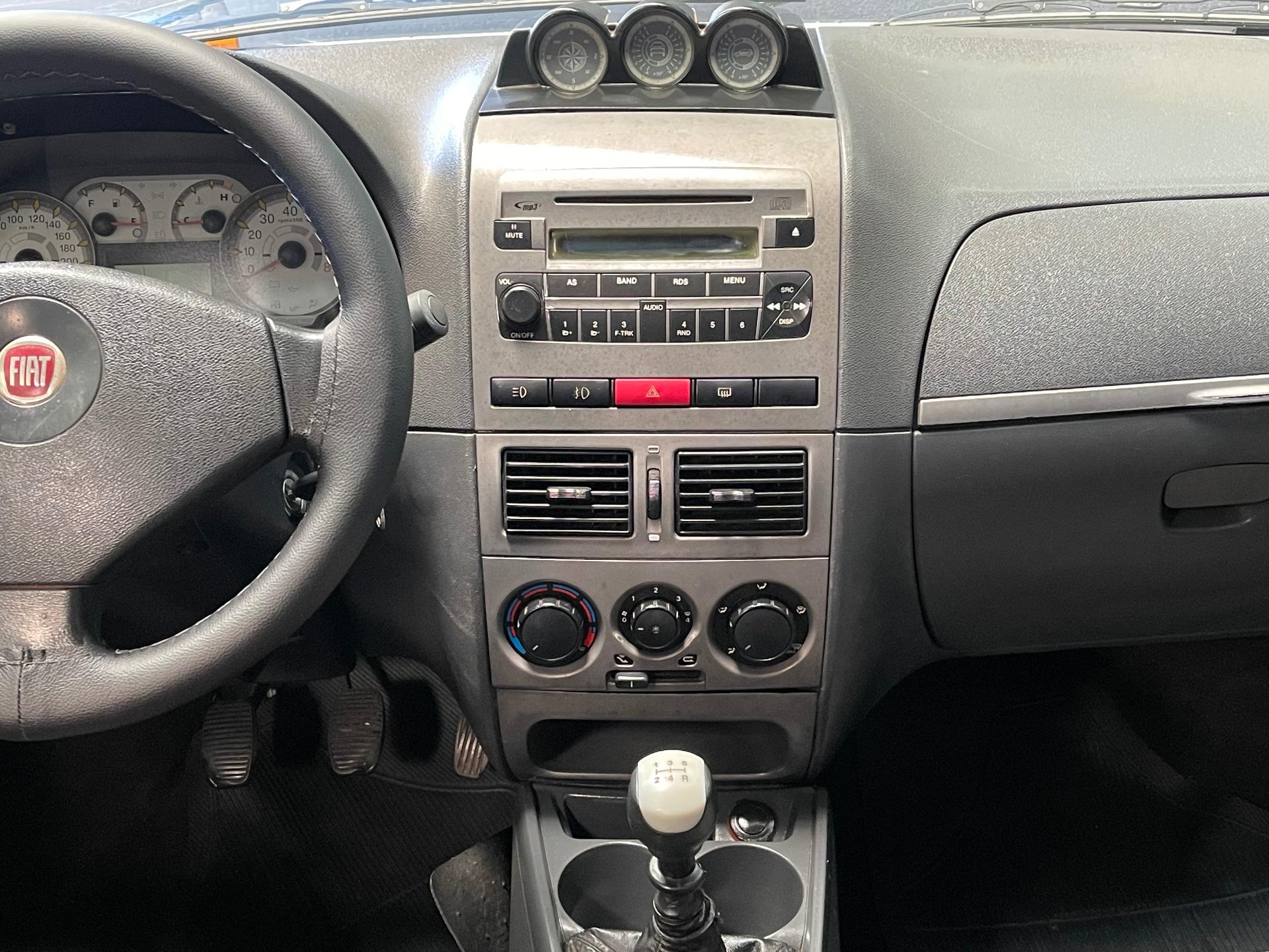 Foto 6 de Fiat Palio WK ADVEN FLEX 2009