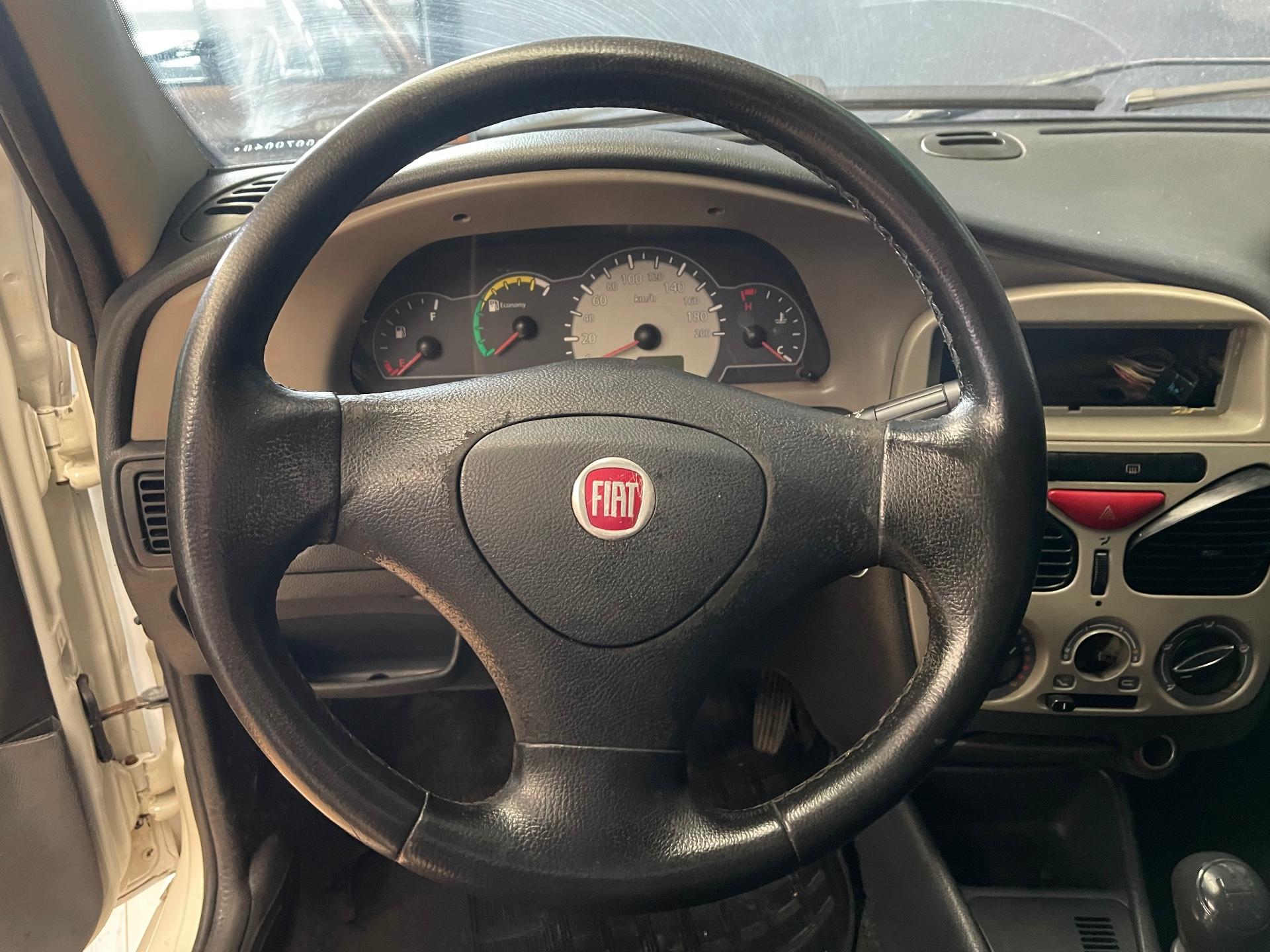 Foto 5 de Fiat Palio FIRE ECONOMY 2011