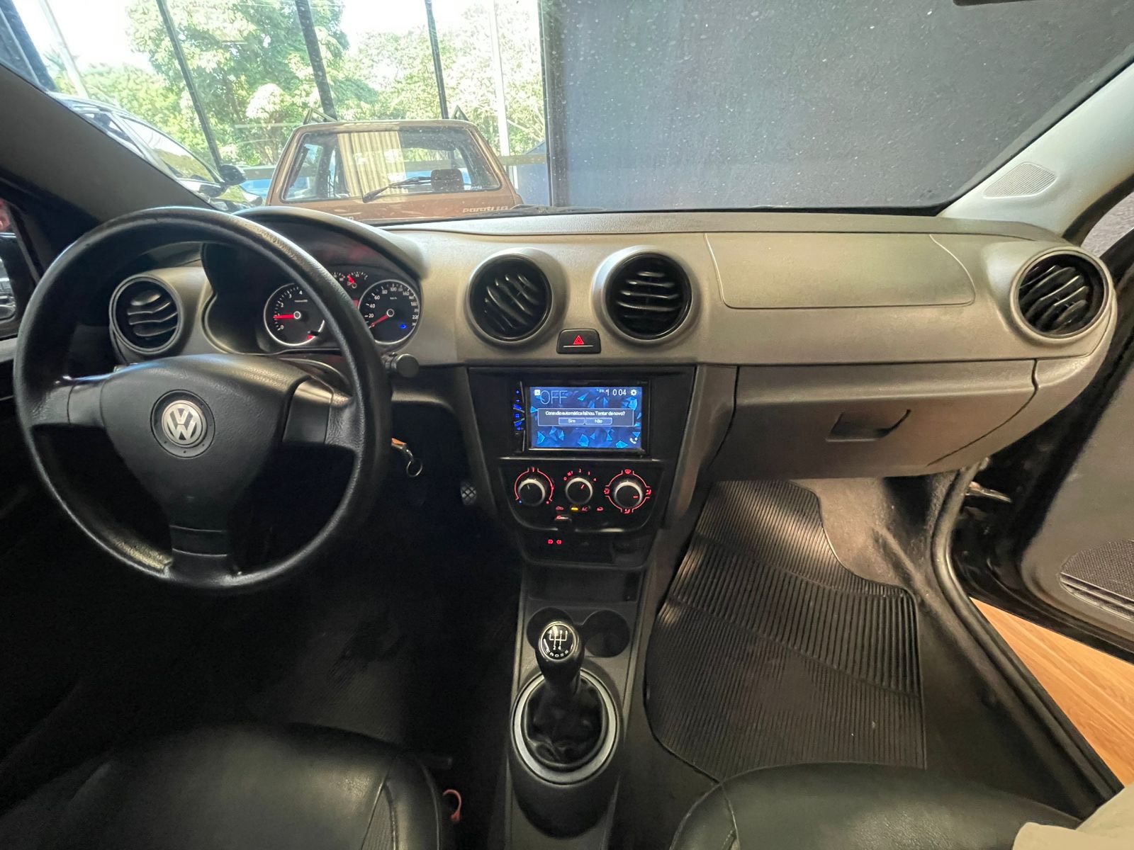 Foto 4 de Volkswagen Saveiro W/ 1.6 CE CROSS 2012