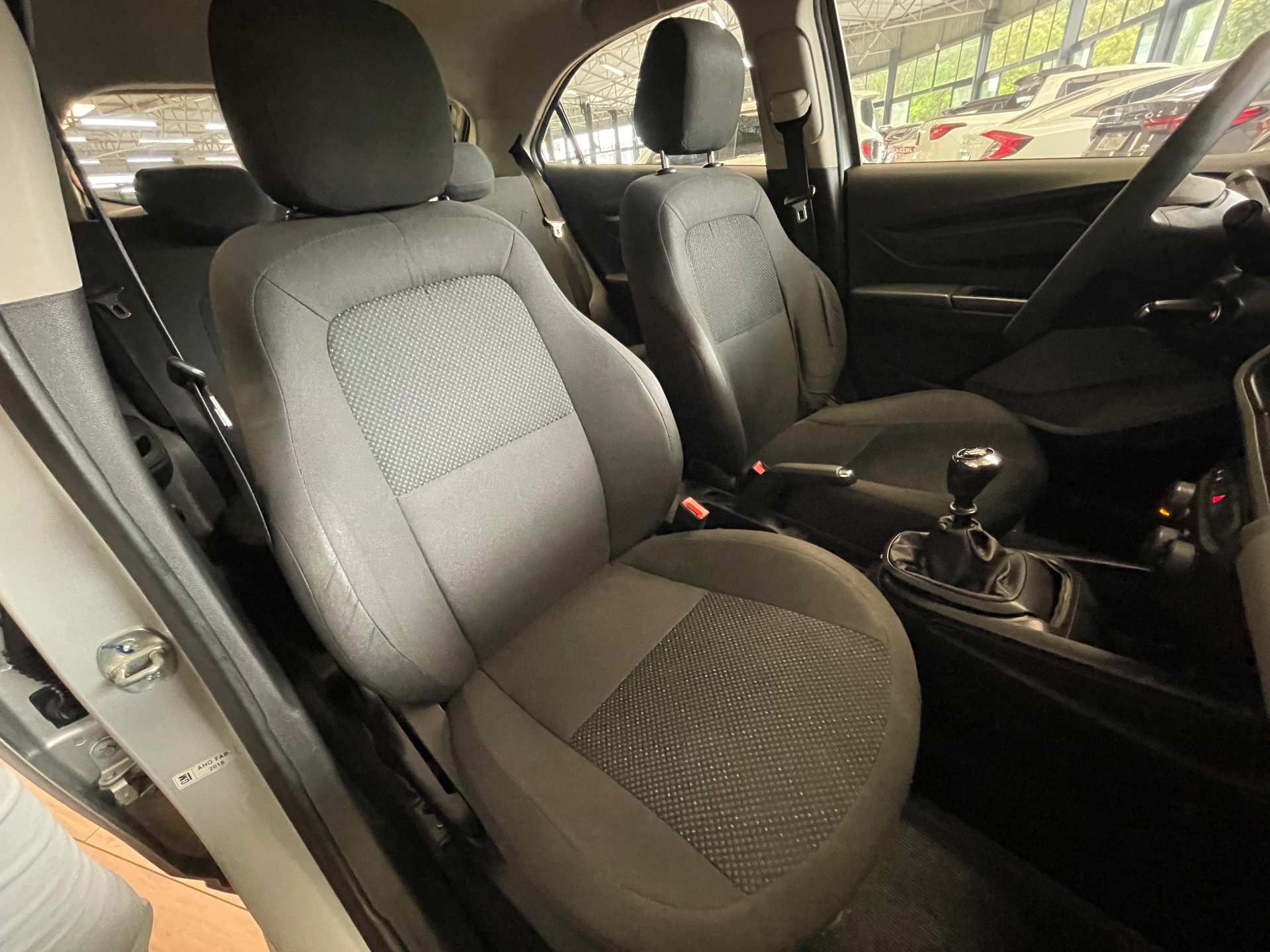 Foto 9 de Chevrolet Onix 10MT JOYE 2018