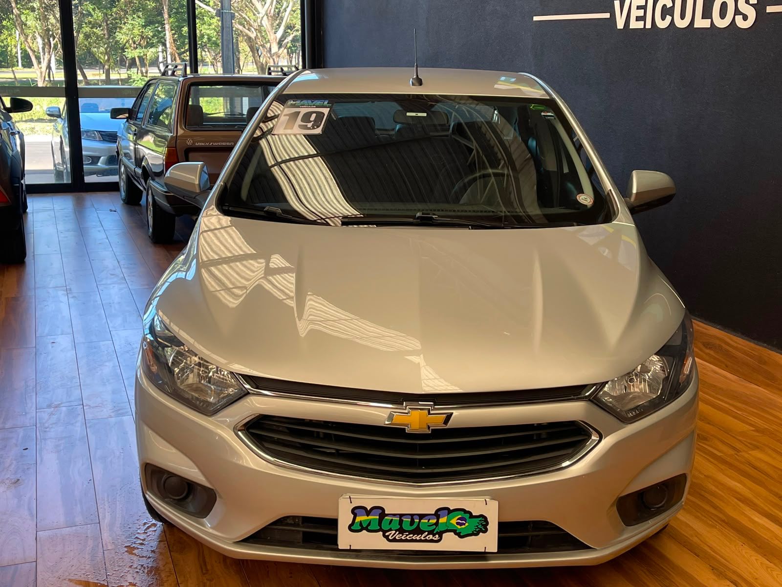 Foto 2 de Chevrolet Onix 1.4AT LT 2019