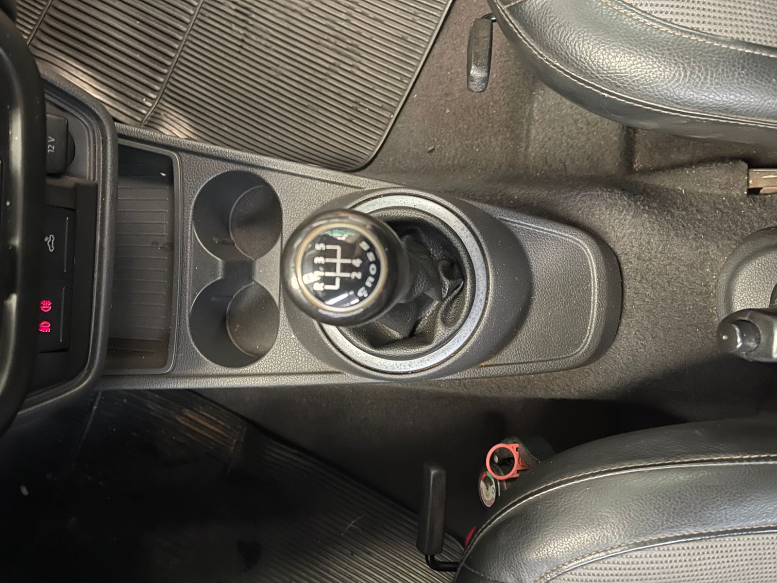 Foto 7 de Volkswagen Saveiro W/ 1.6 CE CROSS 2012