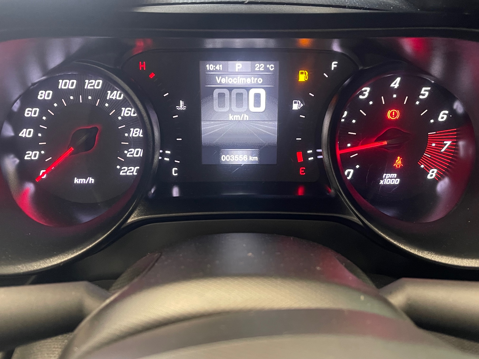 Foto 15 de Fiat Cronos / DRIVE1.3AT 2026