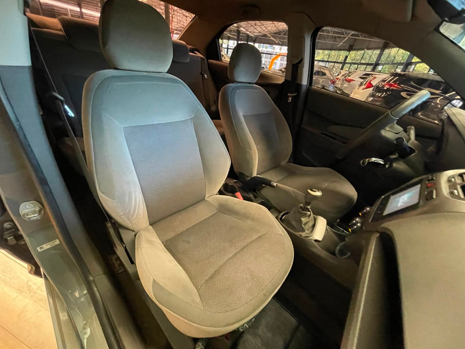 Foto 9 de Chevrolet Cobalt 1.4 LTZ 2014