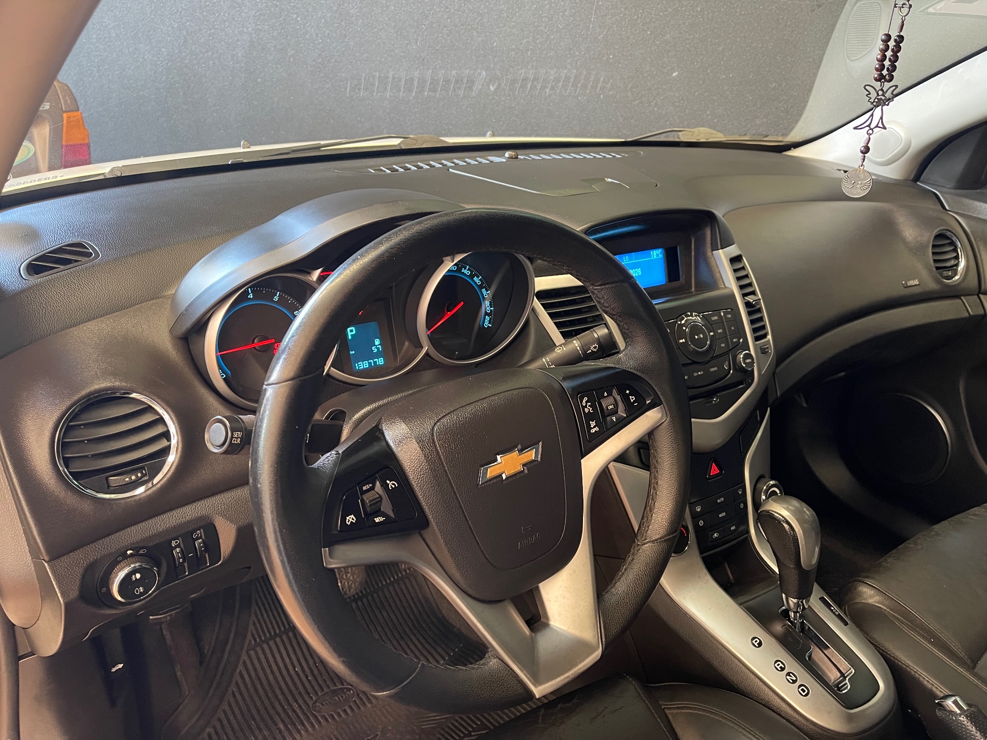 Foto 8 de Chevrolet Cruze LT NB 2014